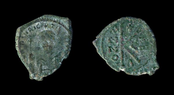 BYZANTINE Maurice Tiberius 582-602 AD half follis year 13