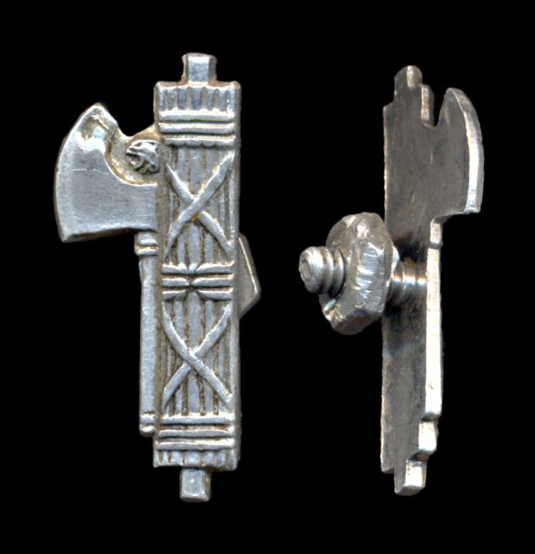 ITALY collar insignia (1920s-30s)
